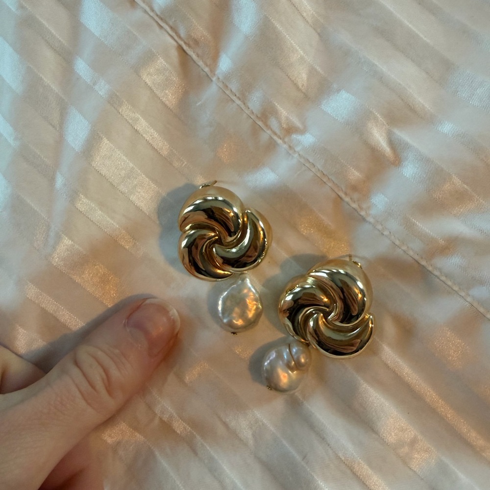 Gold Tone Earrings with Pearl Drops - Picture 3 of 3